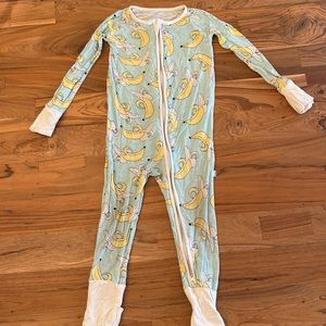 Little Sleepies Signature “Banana” print. Beautiful bamboo 12-18 months